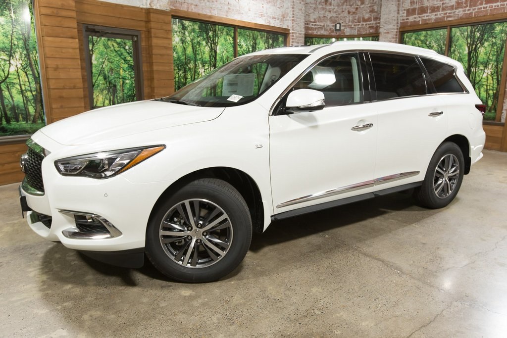 New 2019 INFINITI QX60 LUXE AWD CROSSOVER in Portland 23370 